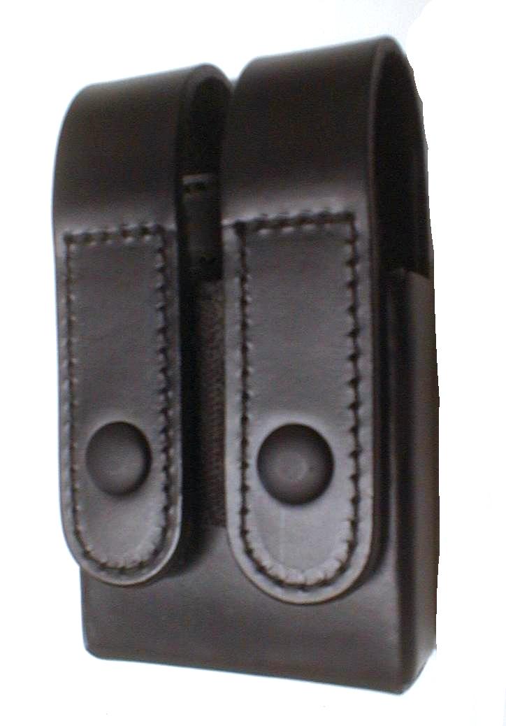 Charger holster double (space at the center) Walther P99
