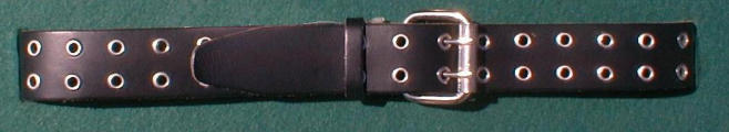  Ceinture 1 1/2" en cuir épais avec oeillets